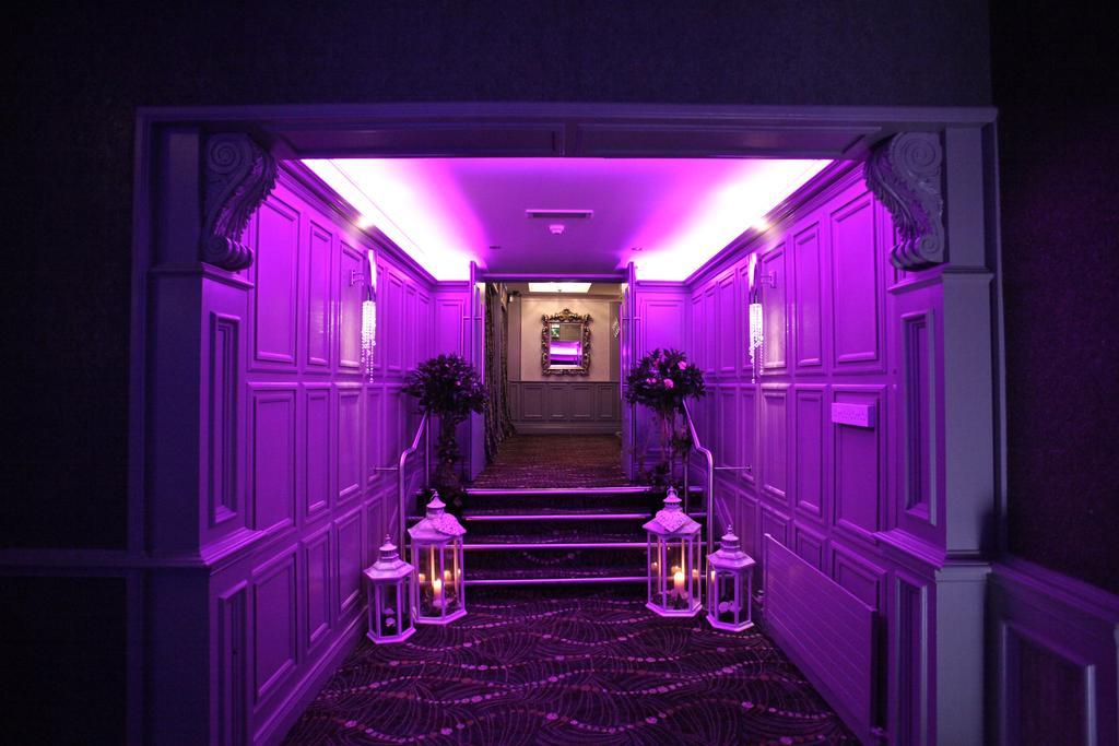 Greenvale Hotel Cookstown Exteriör bild
