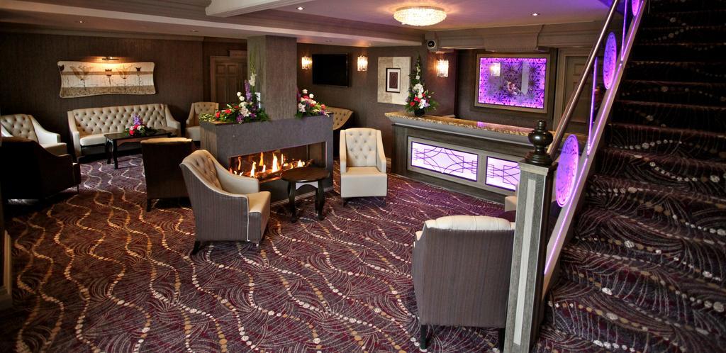 Greenvale Hotel Cookstown Exteriör bild